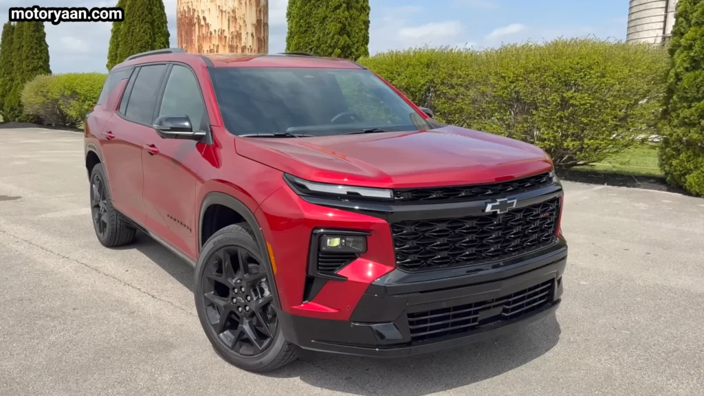 2026 Chevrolet Traverse front three quarter view with bold grille and SUV stance