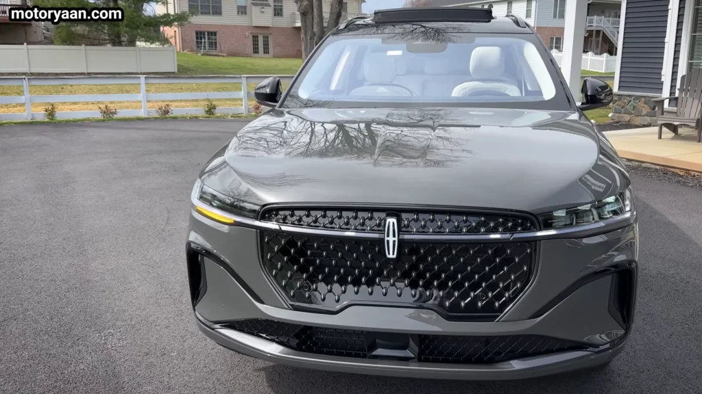 close up front design of 2026 Lincoln Nautilus Black Label Hybrid grille and headlights