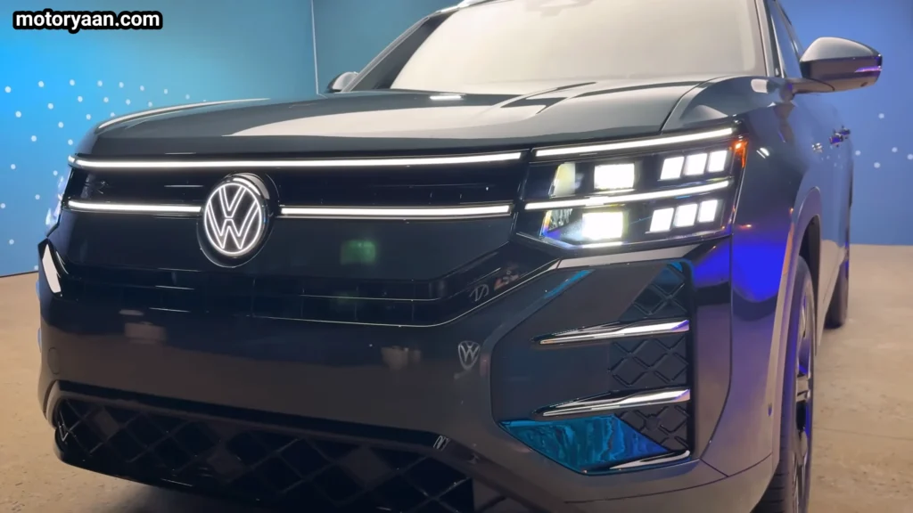 2027 Volkswagen Atlas SEL R Line front fascia close up LED DRL grille