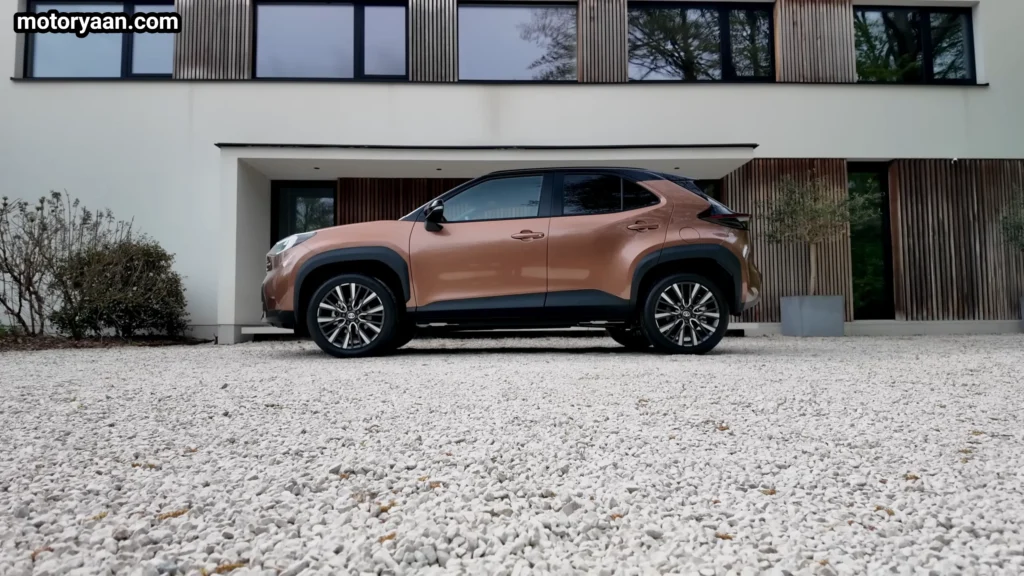 2026 Toyota Yaris Cross full side profile showing compact dimensions and roofline