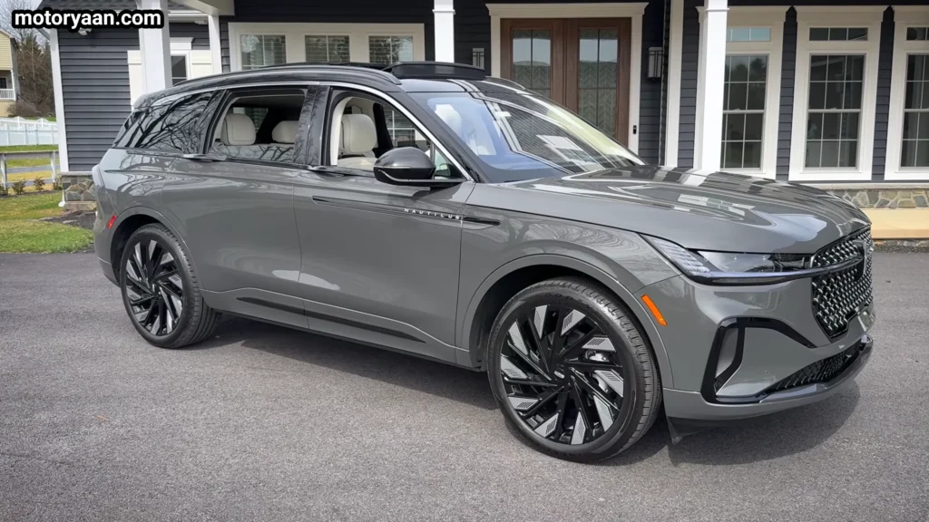 side profile of 2026 Lincoln Nautilus Black Label Hybrid luxury SUV