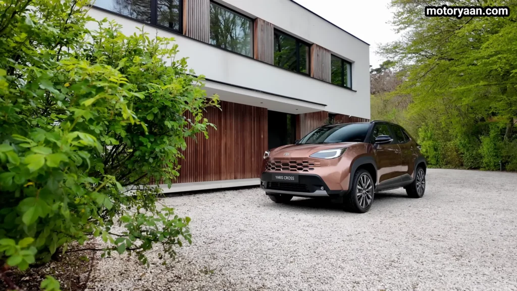 Toyota Yaris Cross front three quarter angle showing updated styling and stance