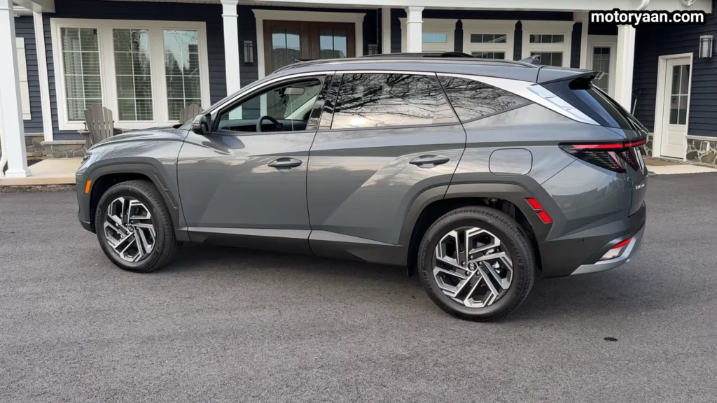 2026 Hyundai Tucson Hybrid side and rear three quarter profile