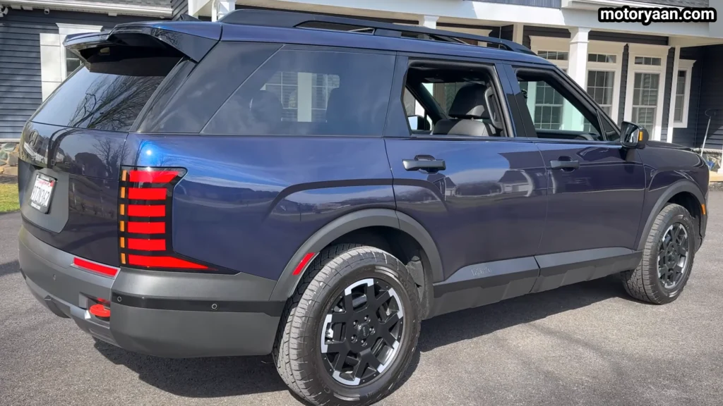 2026 Hyundai Palisade XRT Pro rear three quarter view with LED tail lights