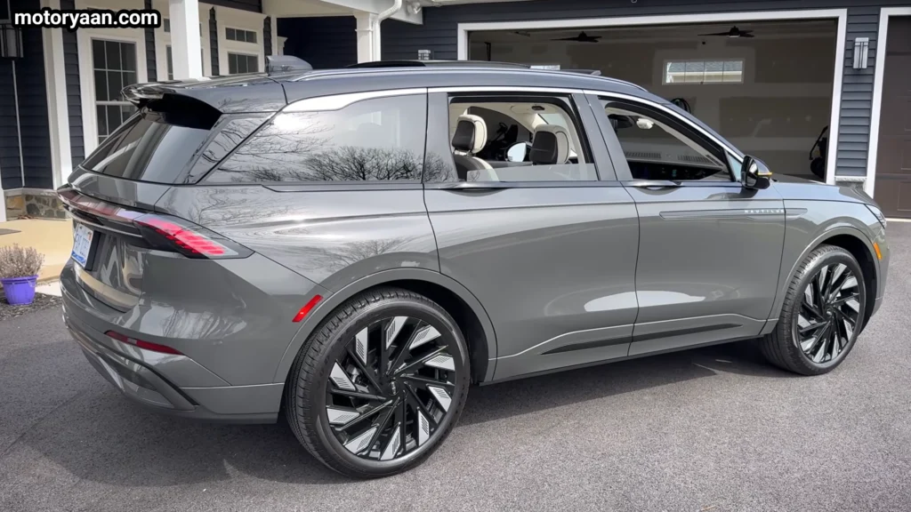 2026 Lincoln Nautilus Black Label Hybrid side with partial rear profile