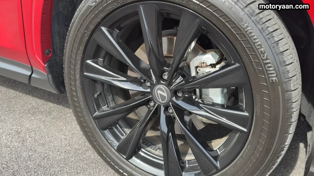 Lexus NX 350h F Sport 20 inch alloy wheels design detail