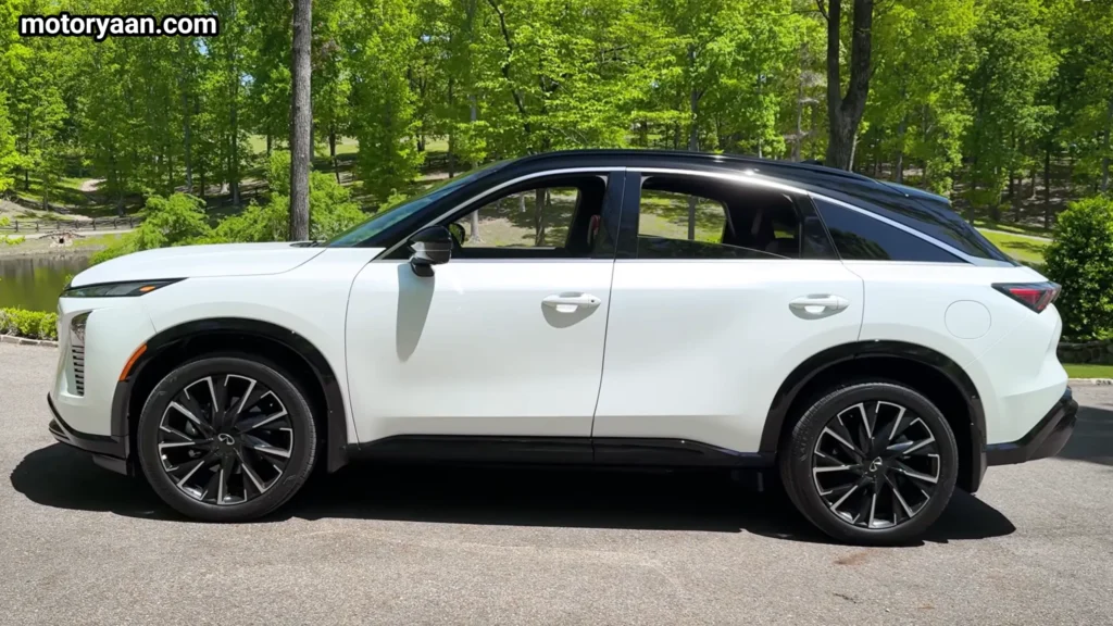 2027 Infiniti QX65 full side profile coupe SUV
